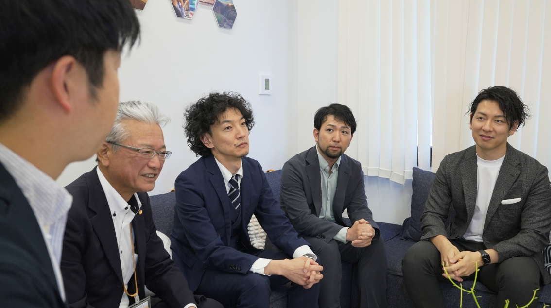 今後の電気代の在り方に関して議論する専門家
